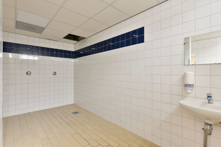 Photo 9 of Van Wassenaerstraat 9