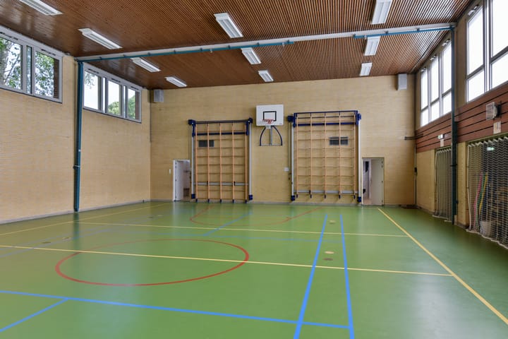 Photo 19 of Van Wassenaerstraat 9