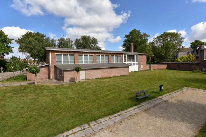 Photo 27 of Van Wassenaerstraat 9