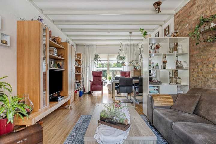 Foto 10 van Emmastraat 7