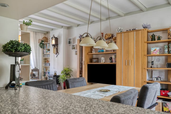 Foto 11 van Emmastraat 7