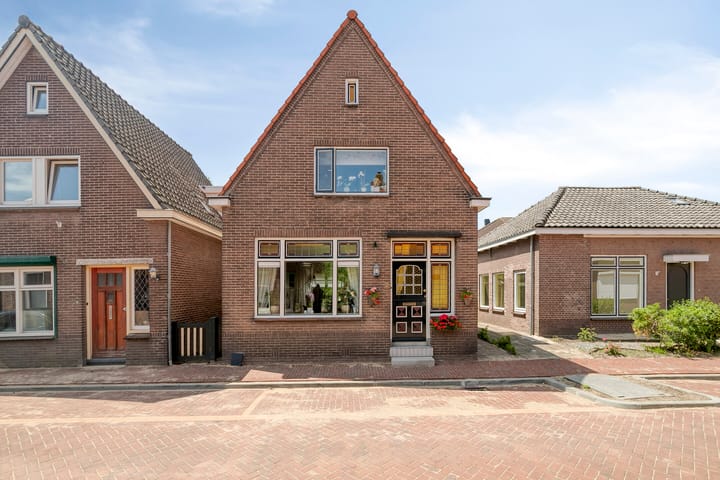 Foto 33 van Emmastraat 7