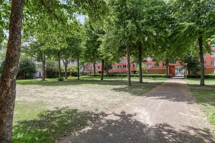 Foto 26 van Dickenslaan 142