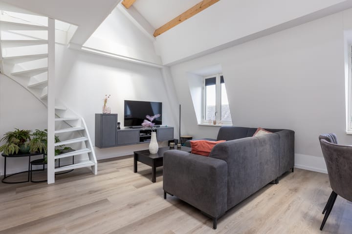 Foto 9 van Benedeneind NZ 478-E