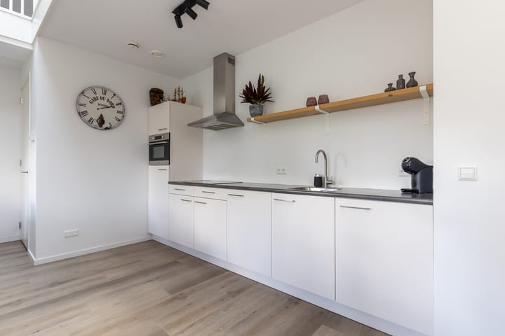 Foto 14 van Benedeneind NZ 478-E