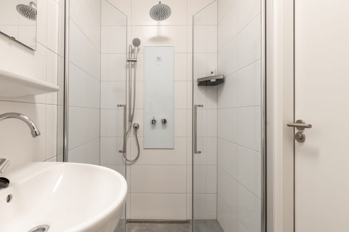 Foto 29 van Benedeneind NZ 478-E