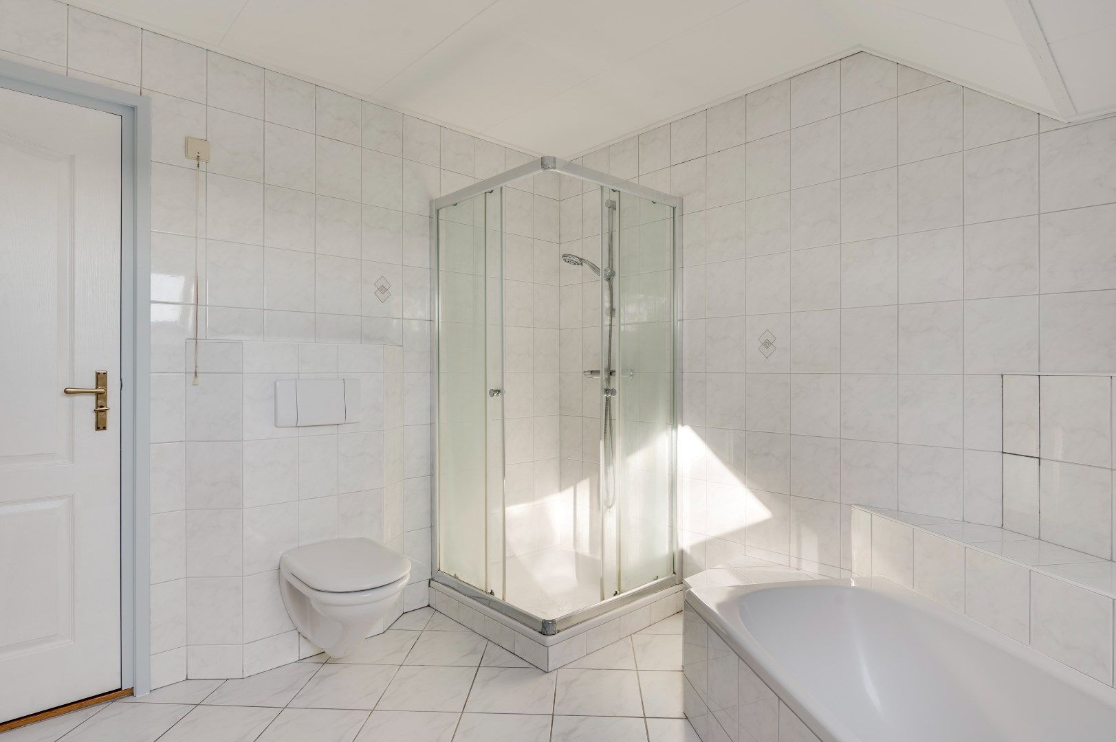 Foto 24 van Coolenstraat 42