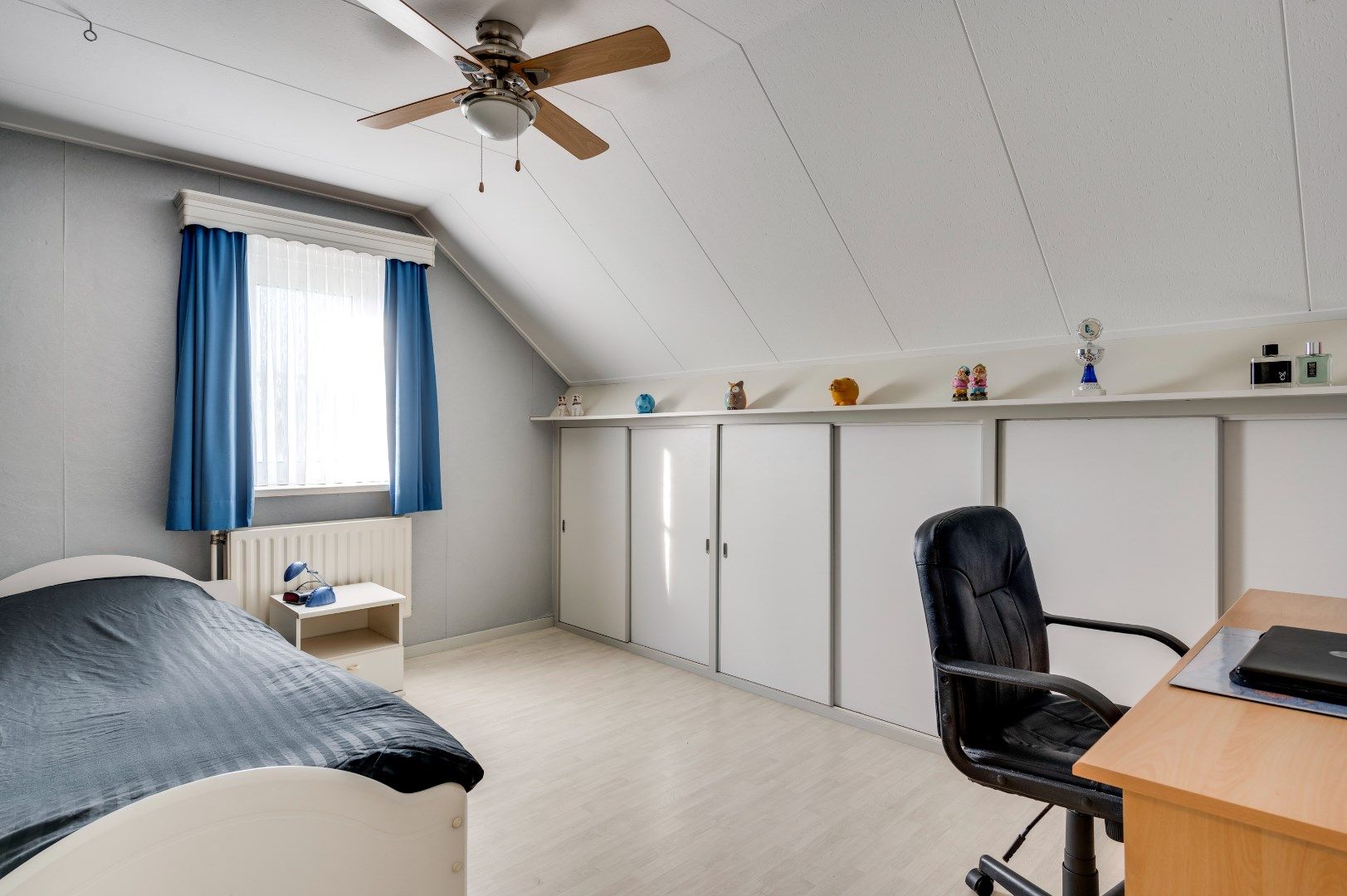 Foto 33 van Coolenstraat 42