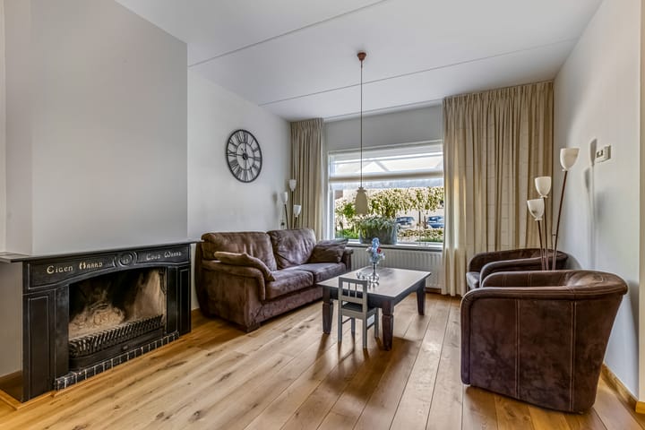 Photo 2 of Burgemeester H Spruytlaan 35