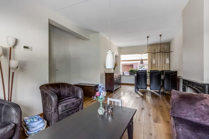 Photo 3 of Burgemeester H Spruytlaan 35