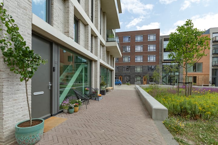 Foto 50 van Nydia Ecurystraat 83