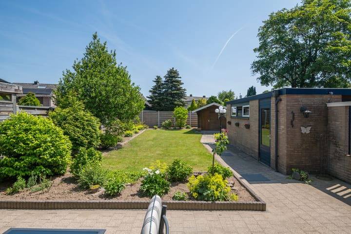 Foto 43 van Teubenweg 36