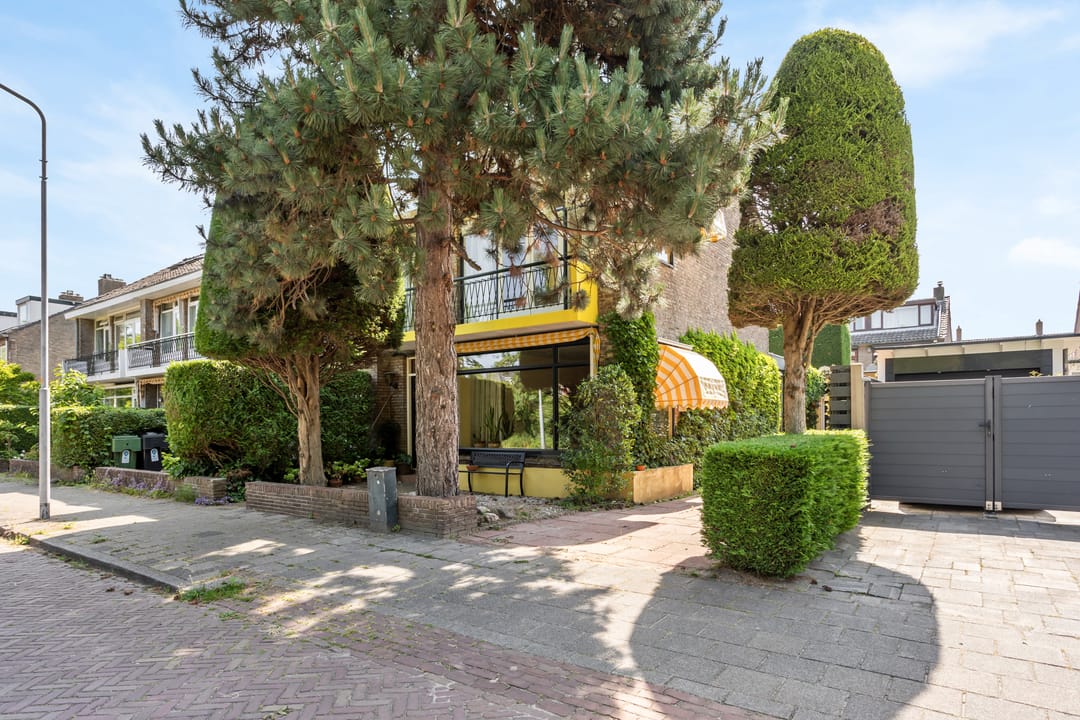 Foto 32 van Juliana van Stolberglaan 56