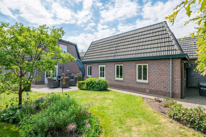 Foto 61 van Banninkstraat 14