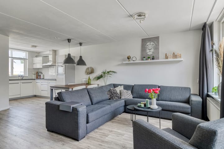 Photo 8 of Weegbree 4