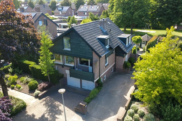 Schout de Collartstraat 4