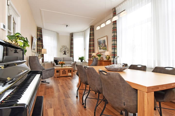 Foto 8 van Jan van Houtstraat 96