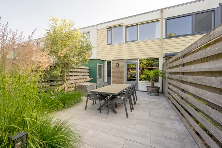 Foto 22 van Van Zuijlenstraat 77