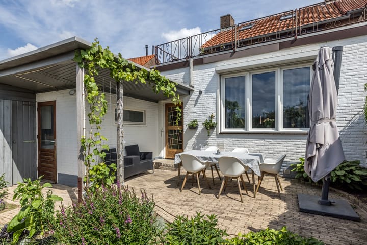 Photo 24 of Kardinaal van Rossumstraat 12