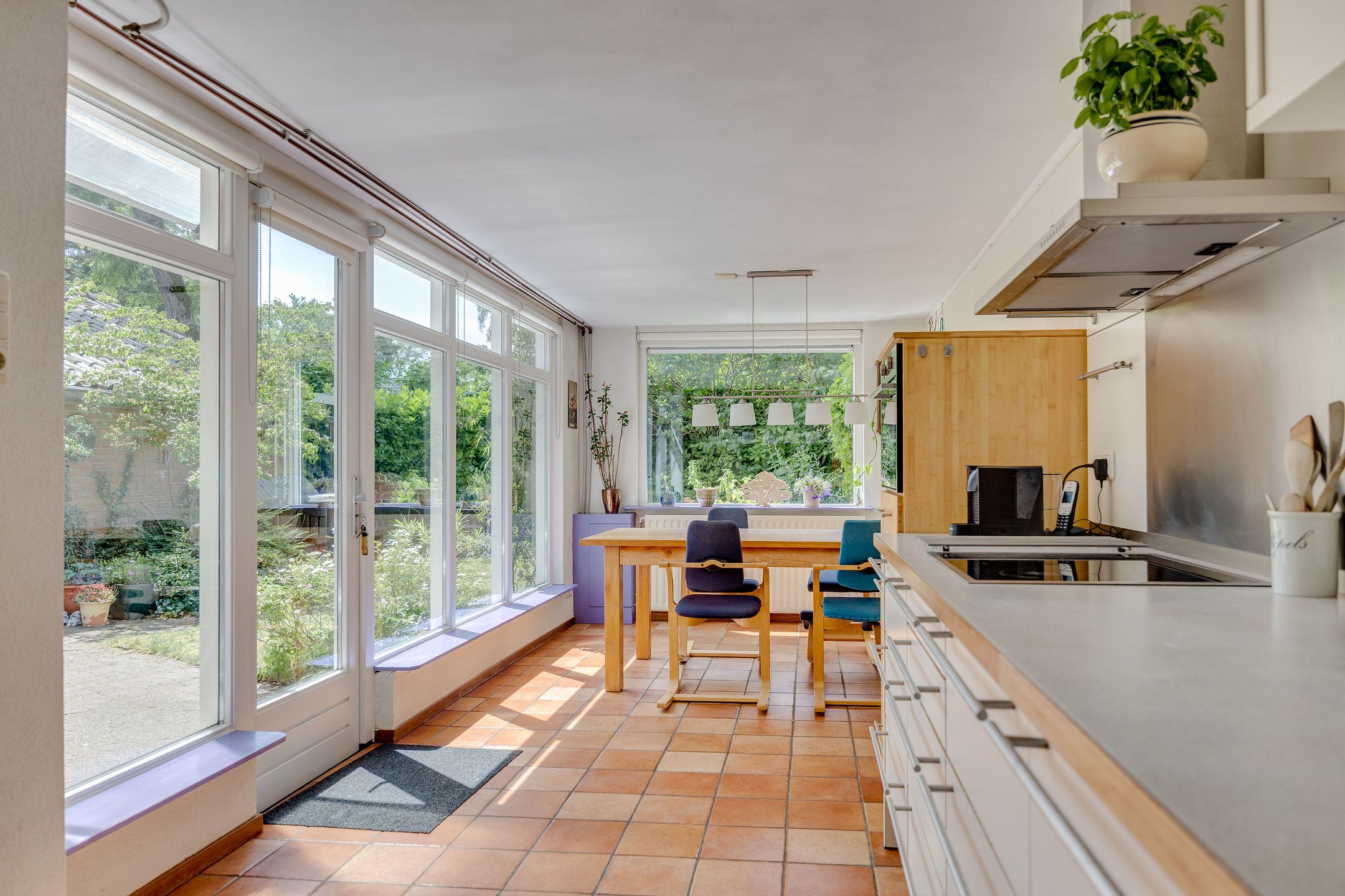 Foto 6 van van Heeckerenlaan 7