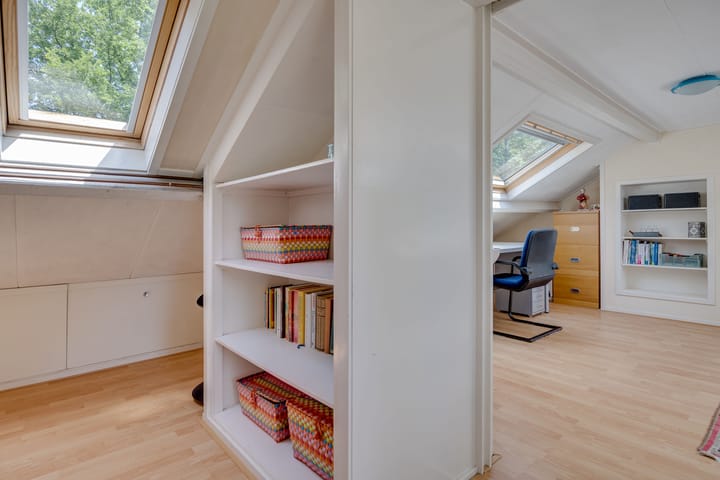 Foto 24 van van Heeckerenlaan 7