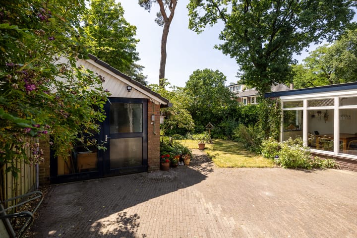 Foto 30 van van Heeckerenlaan 7