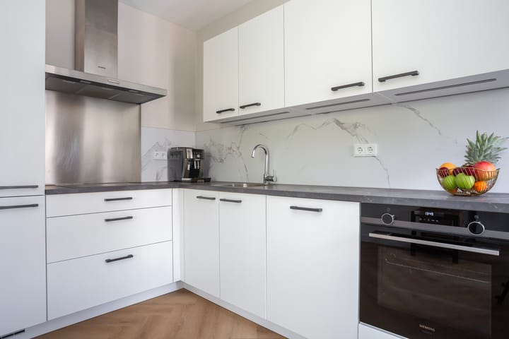 Foto 10 van Roentgenstraat 123