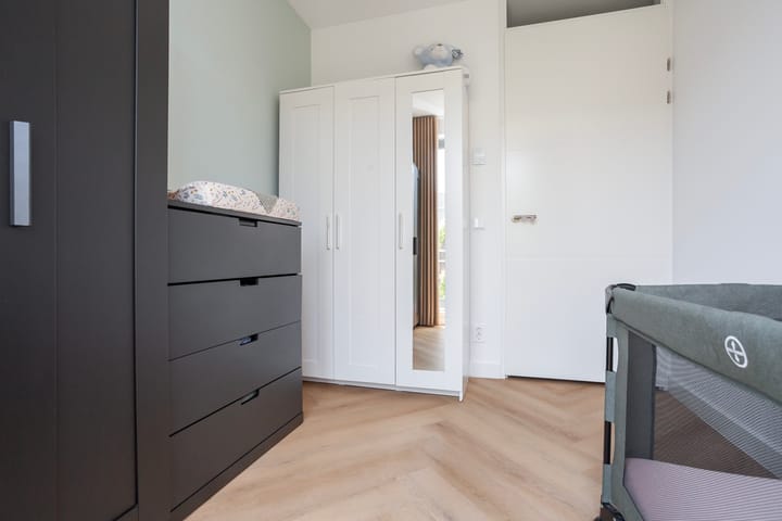 Foto 16 van Roentgenstraat 123