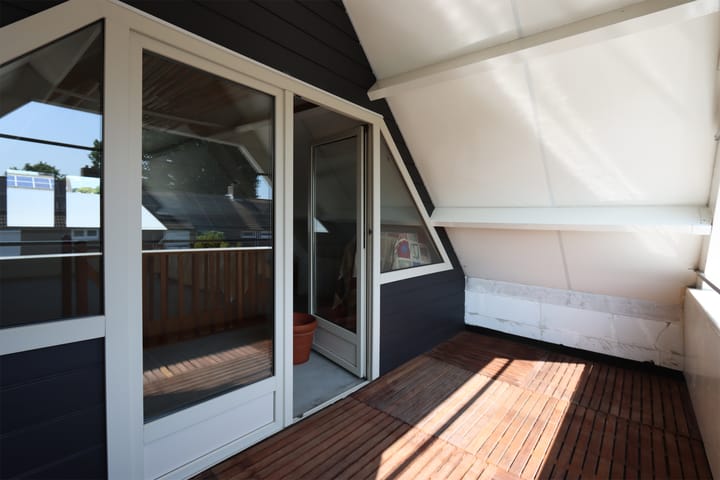 Foto 32 van van Ostadeweg 8