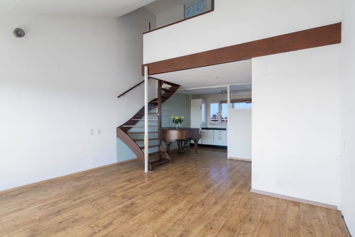 Photo 1 of Weena 979