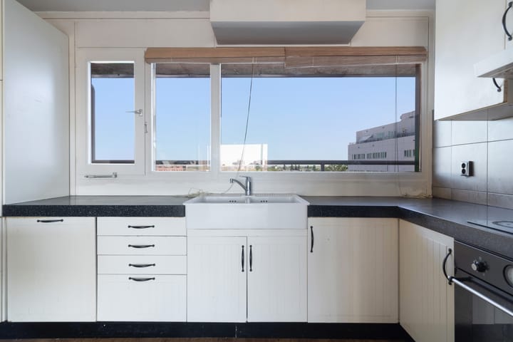 Photo 24 of Weena 979