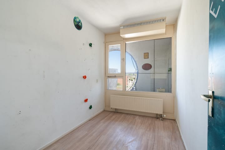 Photo 32 of Weena 979