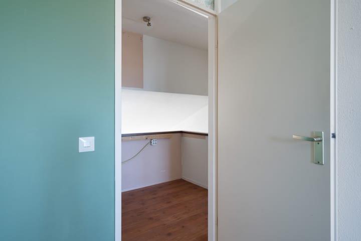 Photo 35 of Weena 979