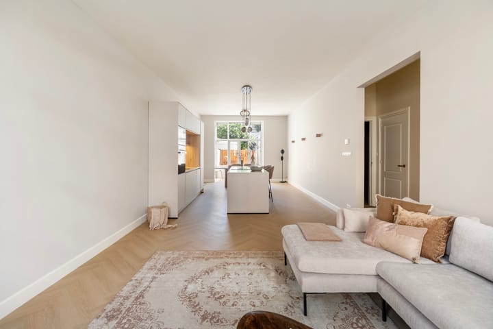 Foto 4 van Van Kinsbergenstraat 123