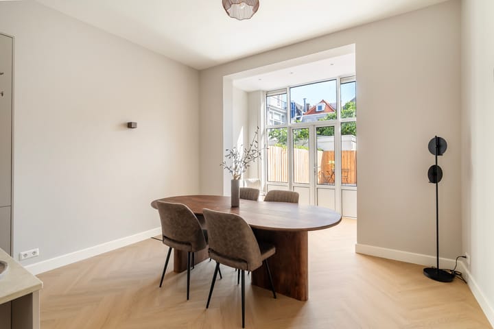 Foto 10 van Van Kinsbergenstraat 123