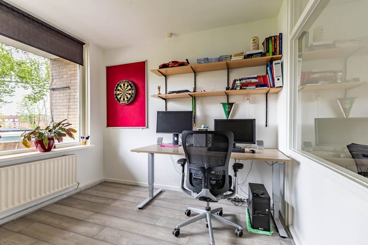 Photo 37 of Dierenriemstraat 205