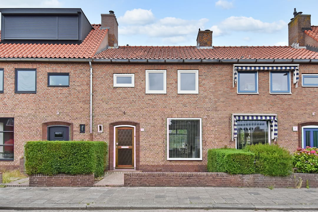 Koopwoningen - huizen te koop in [Funda]