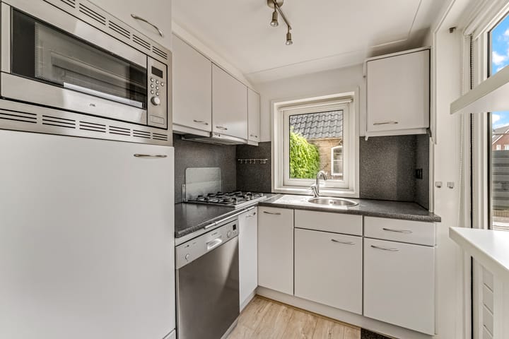 Photo 8 of Prins Bernhardlaan 35