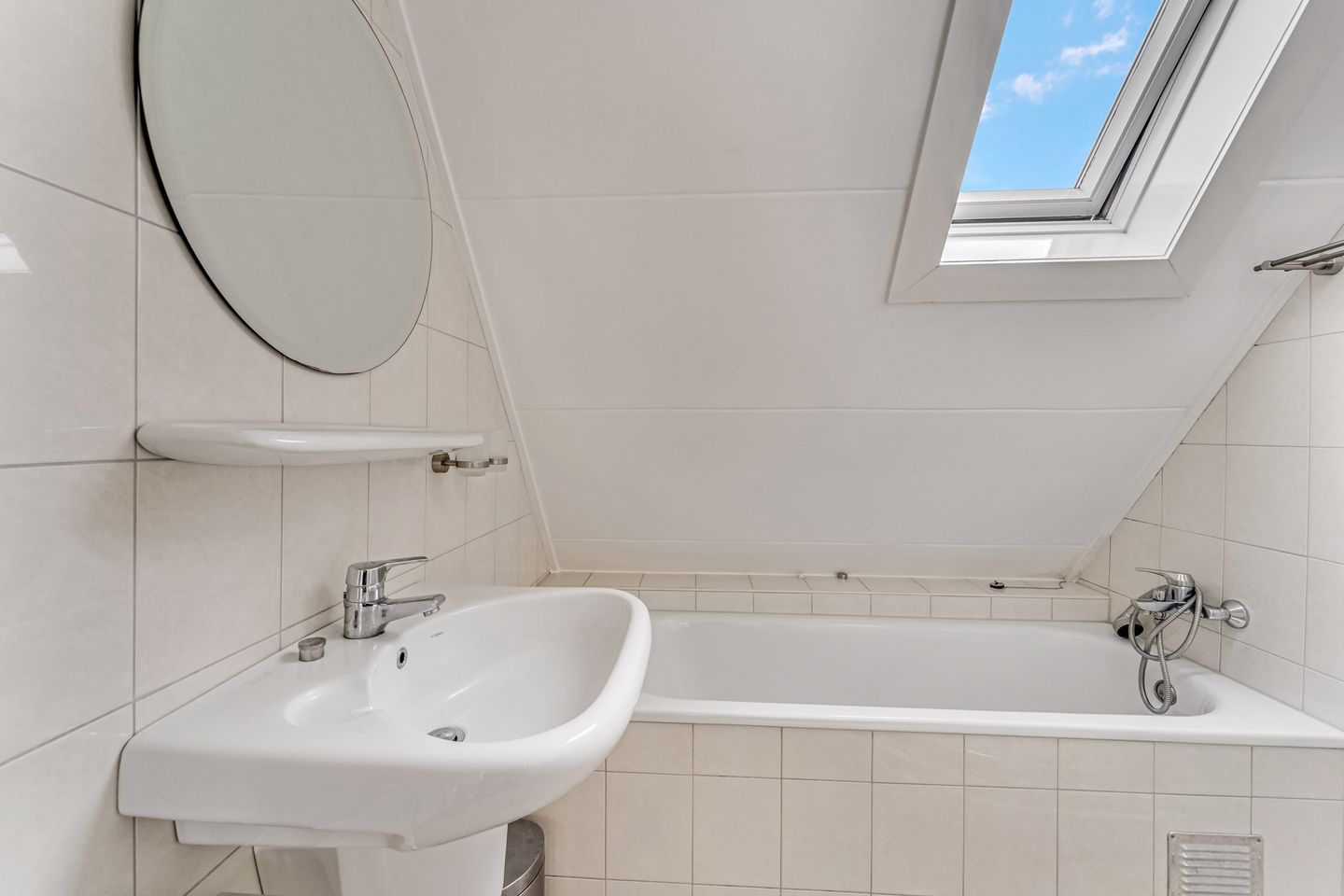 Foto 19 van Prins Bernhardlaan 35