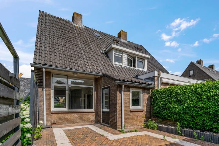 Photo 26 of Prins Bernhardlaan 35