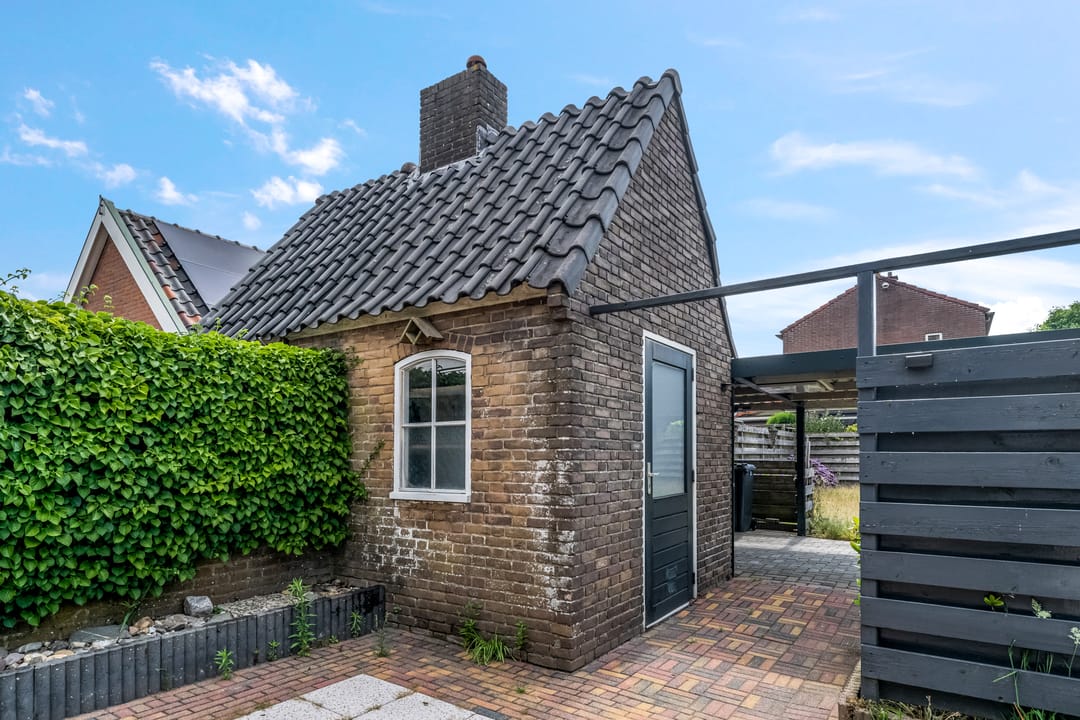 Foto 28 van Prins Bernhardlaan 35