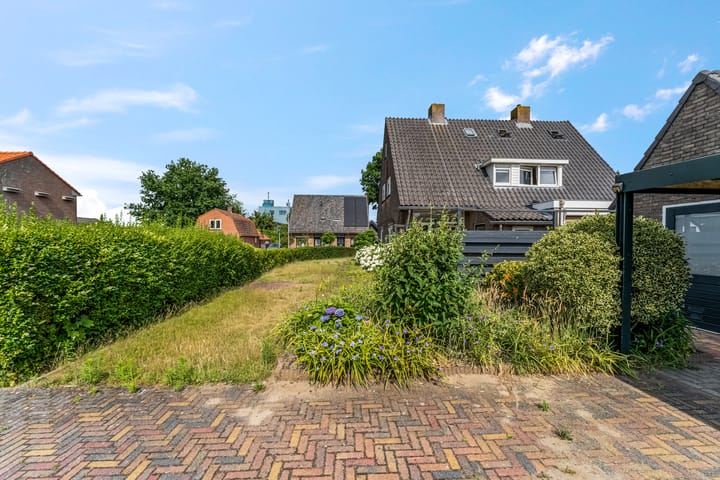 Photo 31 of Prins Bernhardlaan 35