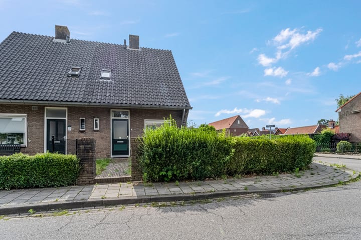 Photo 33 of Prins Bernhardlaan 35