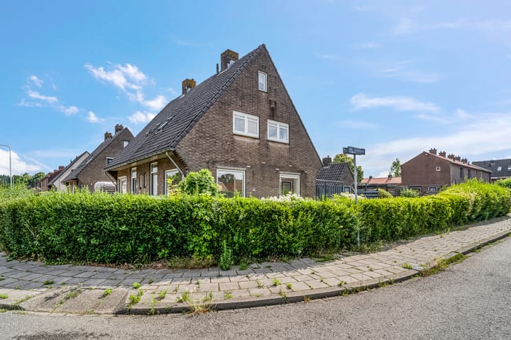 Photo 37 of Prins Bernhardlaan 35