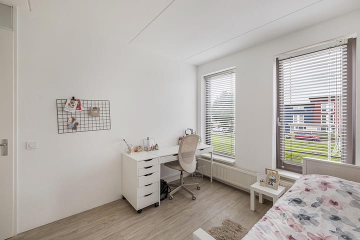 Foto 18 van Smaragd 76