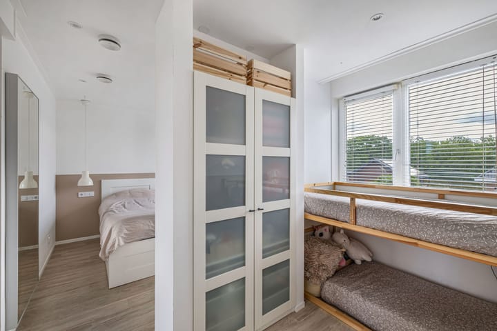 Foto 26 van Smaragd 76