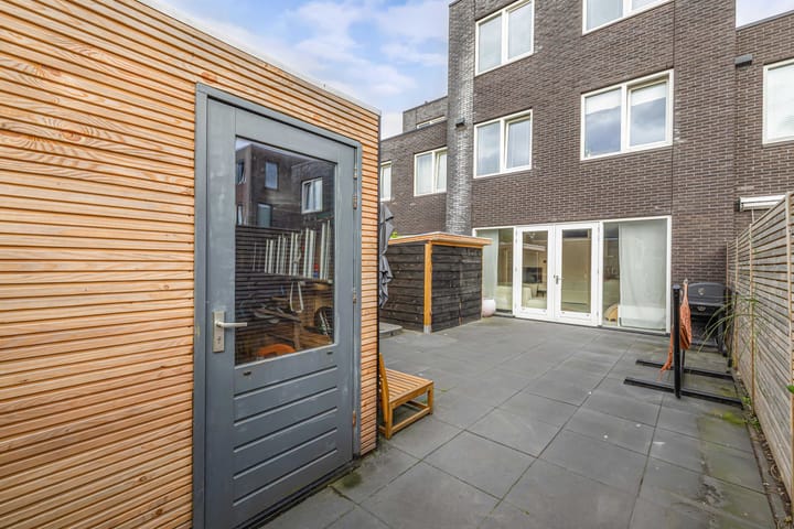 Foto 32 van Smaragd 76