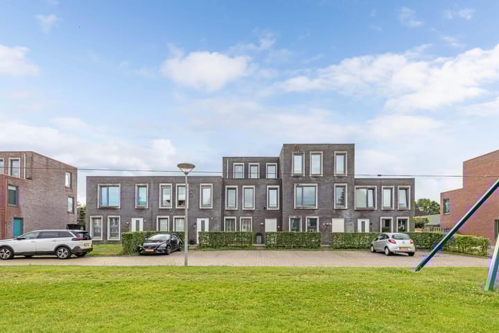 Foto 34 van Smaragd 76