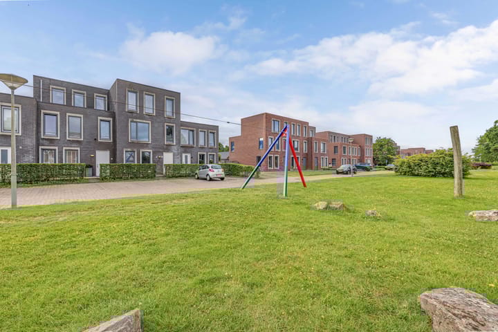 Foto 36 van Smaragd 76