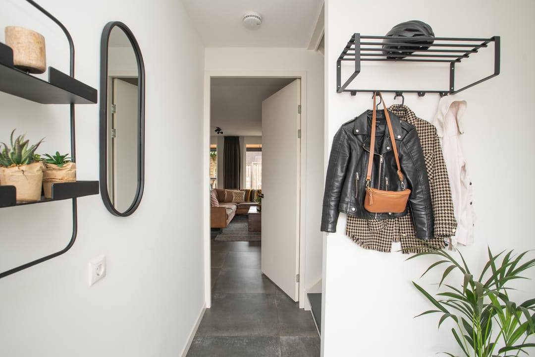 Foto 2 van Schoenmaker 19